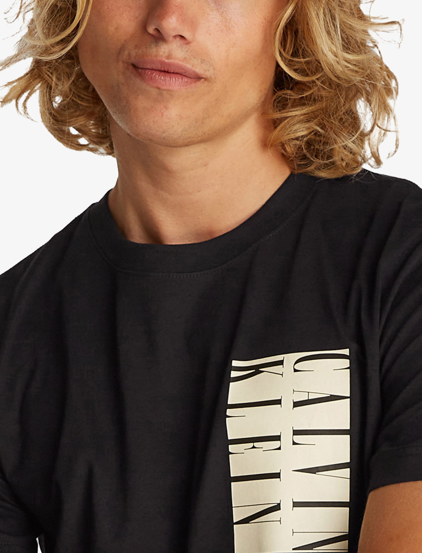 Calvin Klein Erkek Siyah T-Shirt Calvin Klein Erkek Siyah T-Shirt