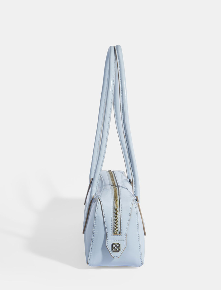 Limited Edition Mavi Kadın Yaprak Detaylı Deri Omuz Çantası Limited Edition Mavi Kadın Yaprak Detaylı Deri Omuz Çantası