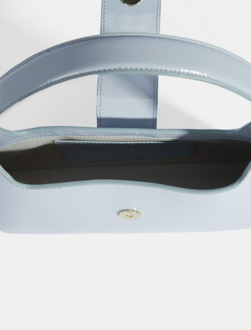 Mavi Kadın Deri Omuz Çantası Mavi Kadın Deri Omuz Çantası