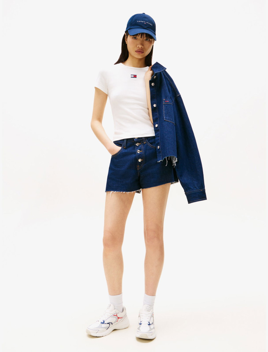 Tommy Jeans Slim Badge Rib Kadın Beyaz T-Shirt Tommy Jeans Slim Badge Rib Kadın Beyaz T-Shirt