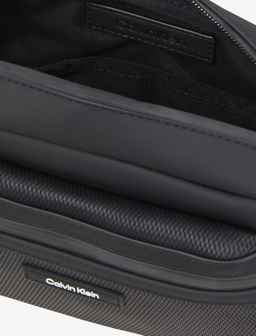 Calvin Klein Erkek Siyah Çanta Calvin Klein Erkek Siyah Çanta
