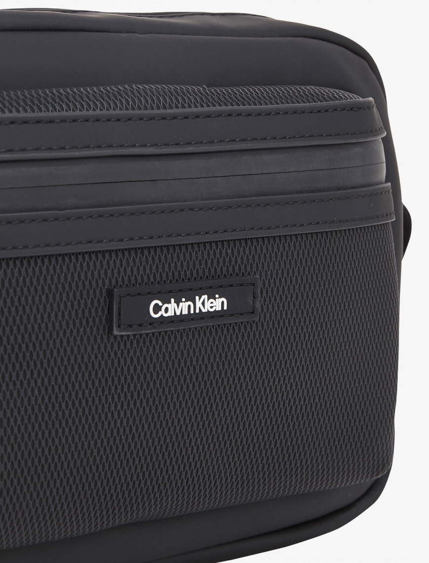 Calvin Klein Erkek Siyah Çanta Calvin Klein Erkek Siyah Çanta