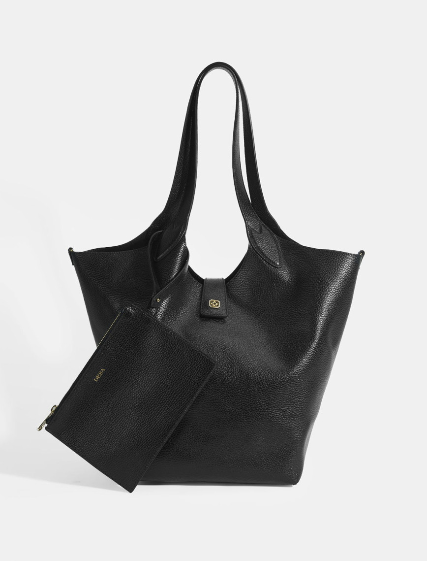 Kadın Siyah Deri Omuz Çantası Kadın Siyah Deri Omuz Çantası