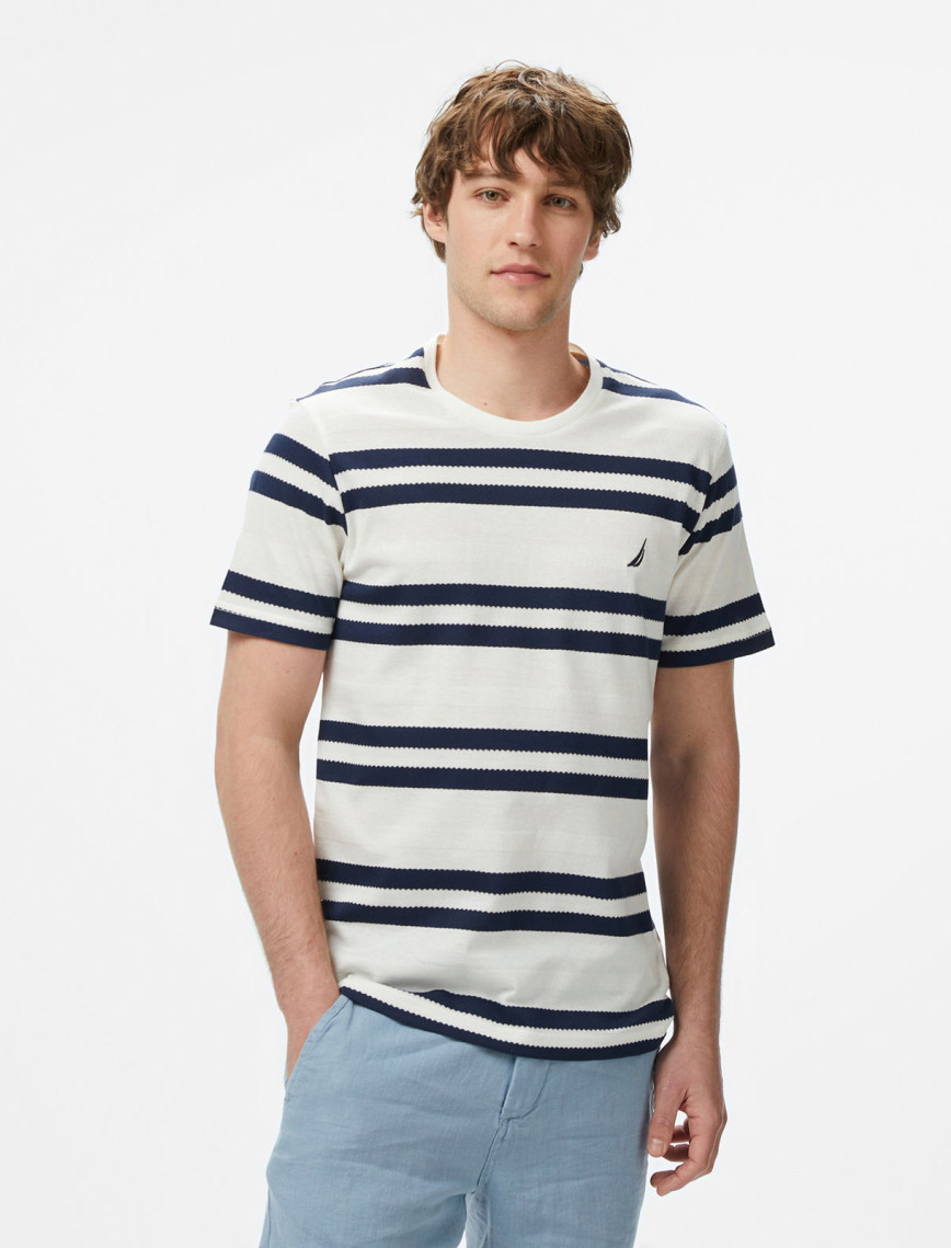 Nautica Erkek Krem Regular Fit Çizgili T-Shirt Nautica Erkek Krem Regular Fit Çizgili T-Shirt