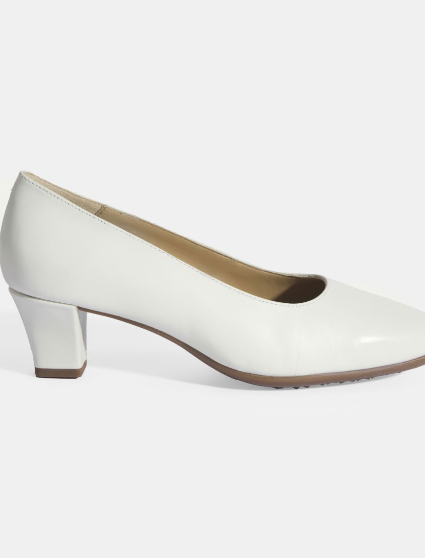 Kadın Beyaz DesaComfort Deri Klasik Topuklu Ayakkabı Kadın Beyaz DesaComfort Deri Klasik Topuklu Ayakkabı
