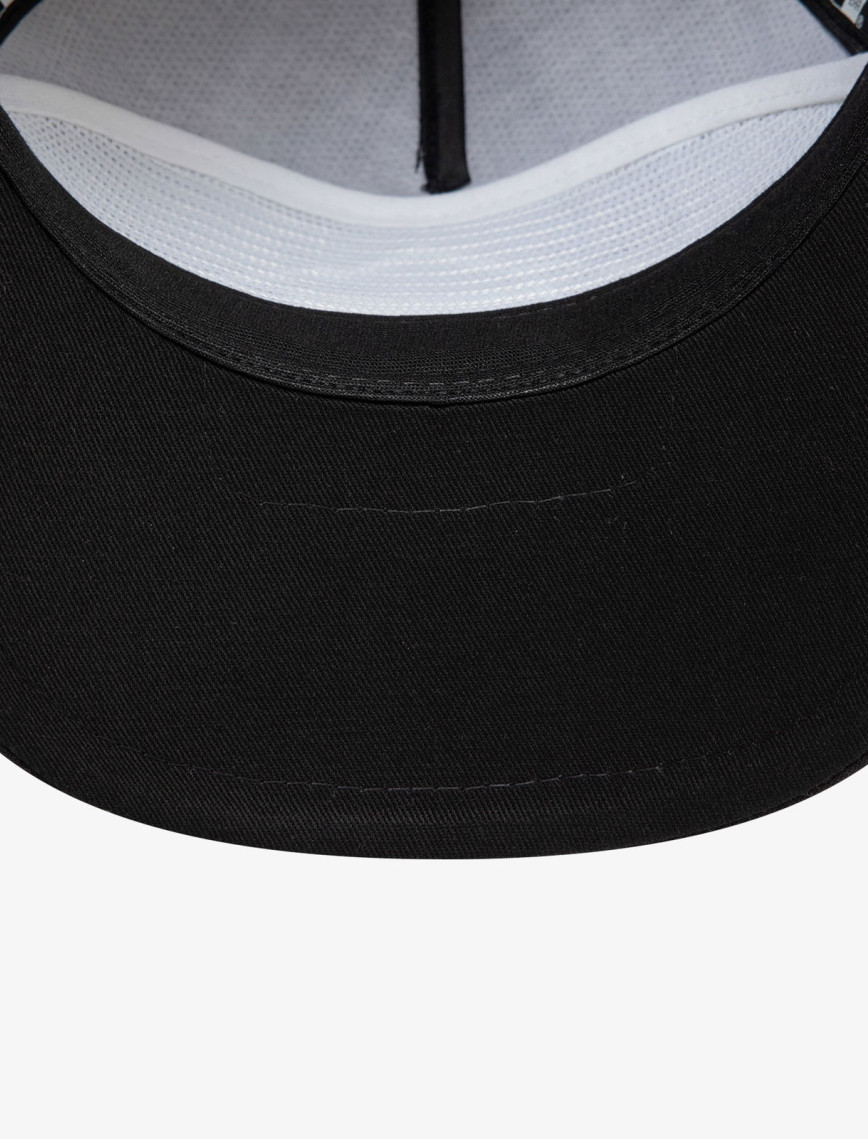 New Era Outdoor Golfer Snapback Unisex Siyah Şapka New Era Outdoor Golfer Snapback Unisex Siyah Şapka