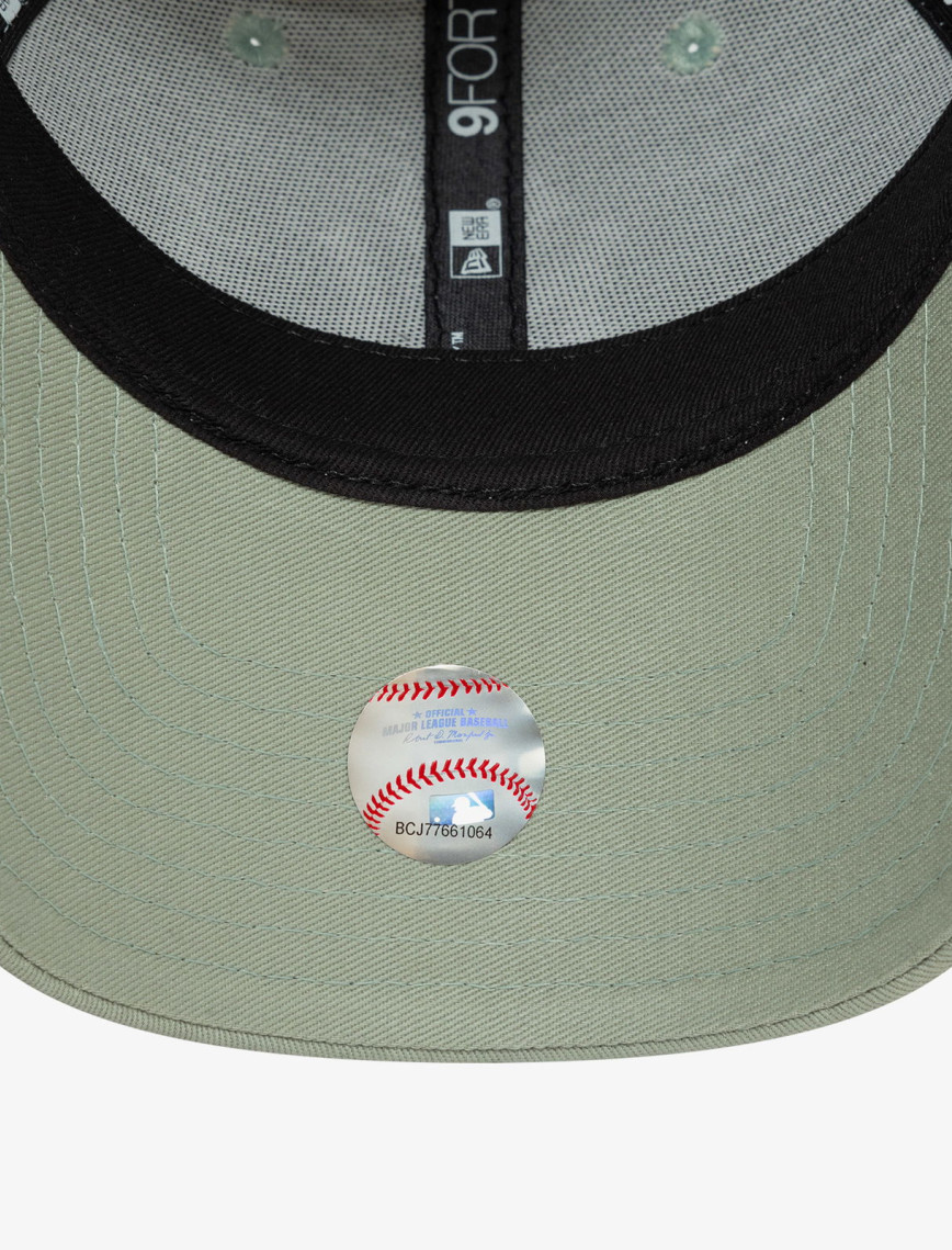 New Era Metallic Logo New York Yankees Unisex Yeşil Şapka New Era Metallic Logo New York Yankees Unisex Yeşil Şapka