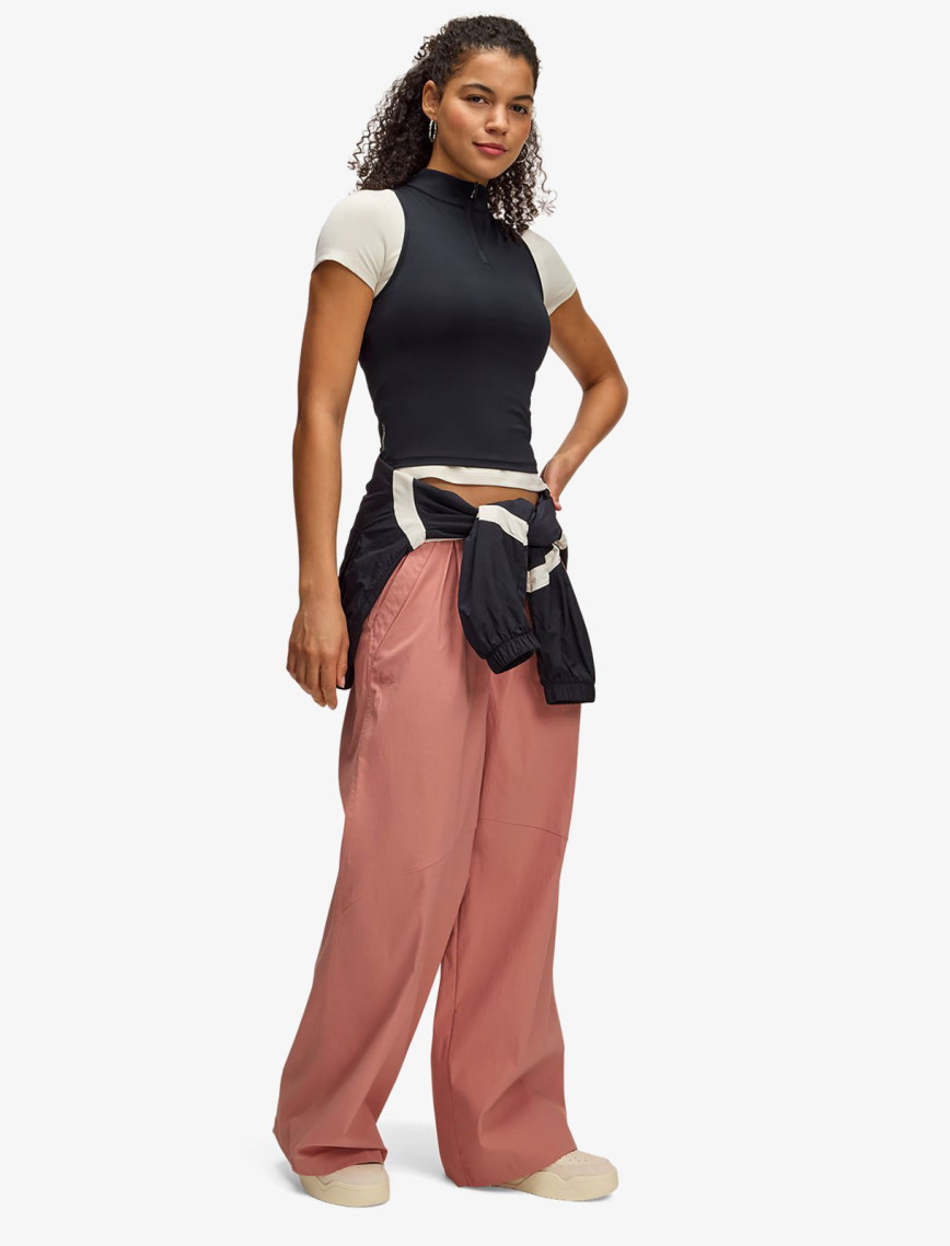 Under Armour Unstoppable Parachute Kadın Pembe Eşofman Altı Under Armour Unstoppable Parachute Kadın Pembe Eşofman Altı