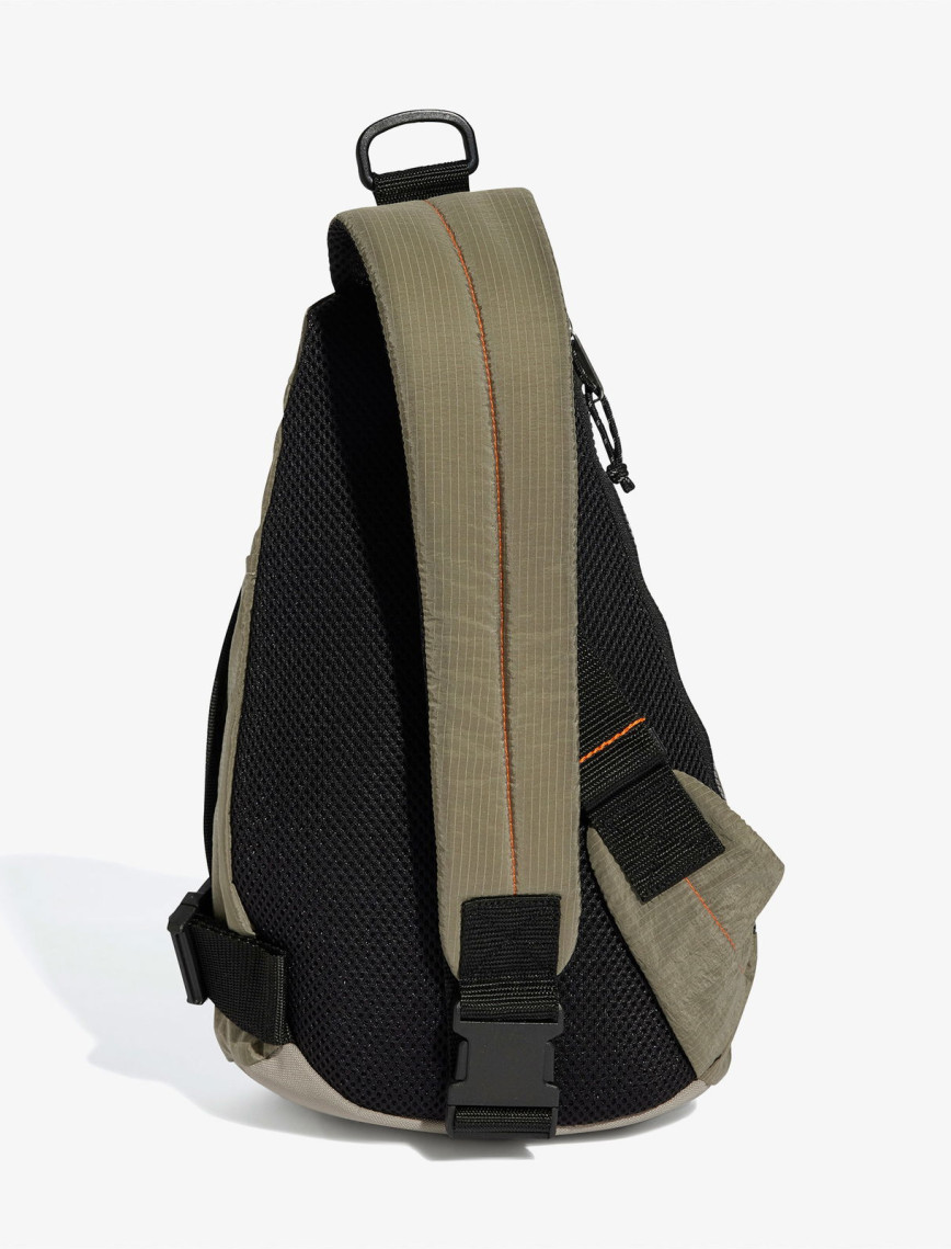 adidas Hardware Erkek Yeşil Tek Omuz Çantası adidas Hardware Erkek Yeşil Tek Omuz Çantası
