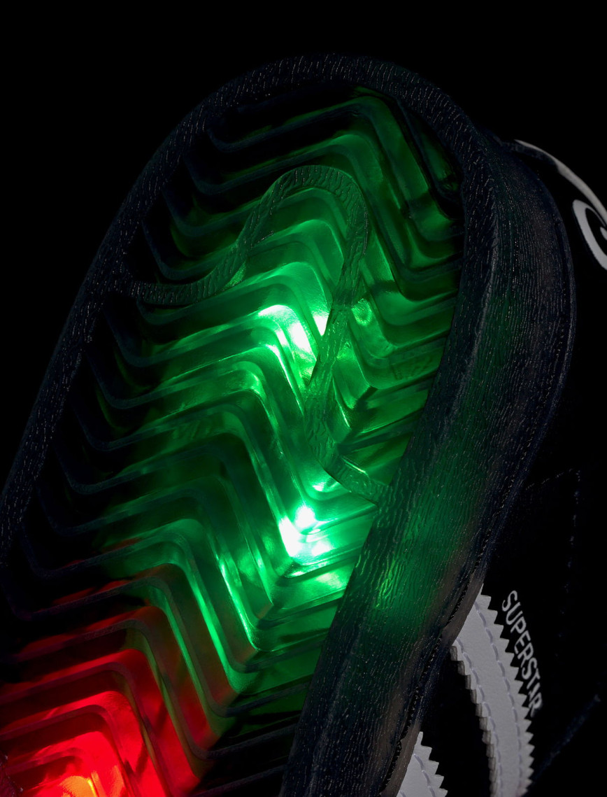 adidas Superstar Led Lights Bebek Siyah Işıklı Spor Ayakkabı adidas Superstar Led Lights Bebek Siyah Işıklı Spor Ayakkabı