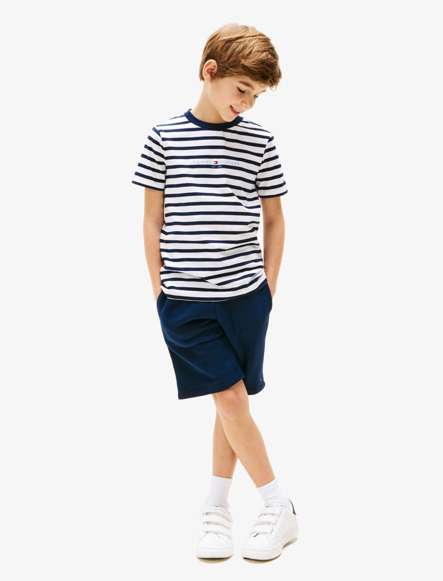 Tommy Hilfiger Çocuk Beyaz/Lacivert Şort Takım Tommy Hilfiger Çocuk Beyaz/Lacivert Şort Takım