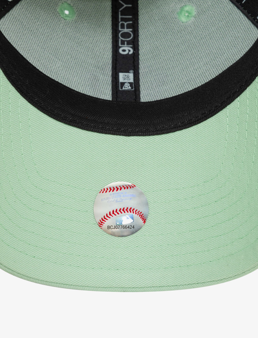 New Era 9Forty New York Yankees League Essential Kadın Yeşil Şapka New Era 9Forty New York Yankees League Essential Kadın Yeşil Şapka