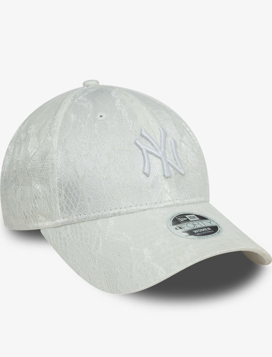 New Era New York Yankees Dantelli Kadın Beyaz Şapka New Era New York Yankees Dantelli Kadın Beyaz Şapka