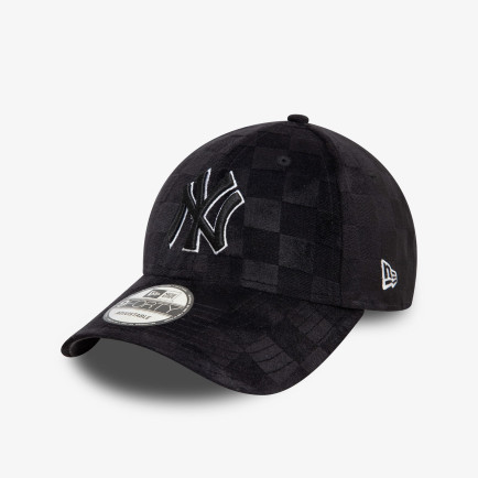 New Era Tonal Check 9Forty New York Yankees Unisex Siyah Şapka New Era Tonal Check 9Forty New York Yankees Unisex Siyah Şapka