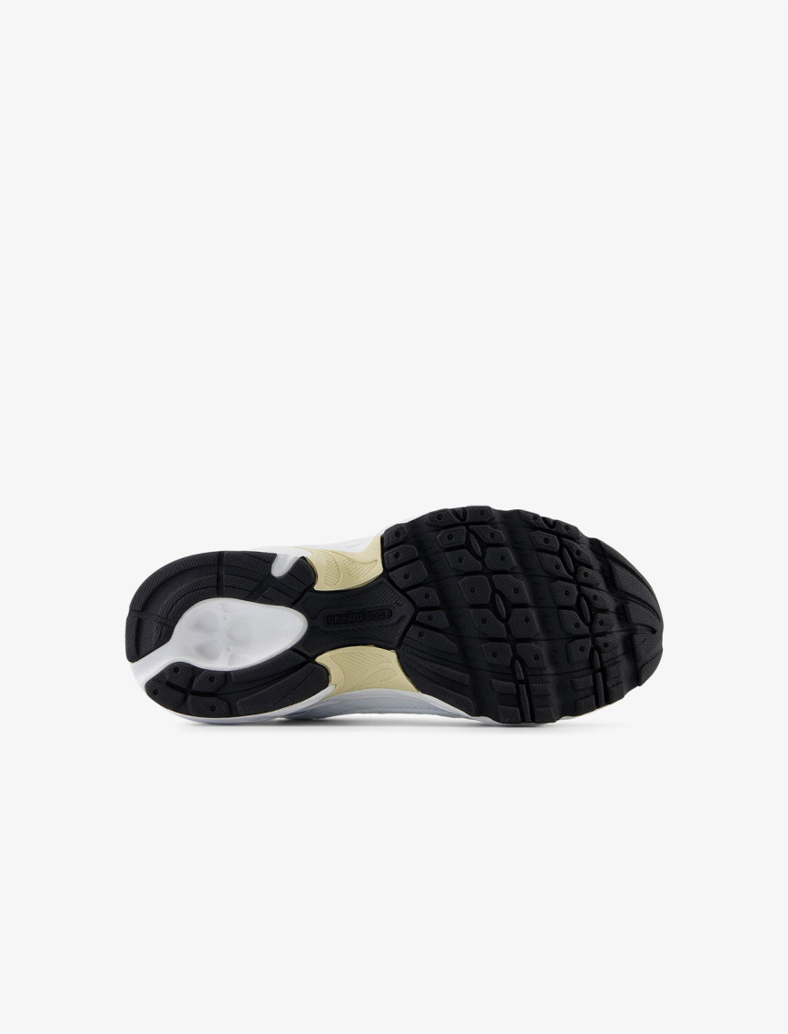 New Balance 530 Çocuk Günlük Beyaz Spor Ayakkabı New Balance 530 Çocuk Günlük Beyaz Spor Ayakkabı