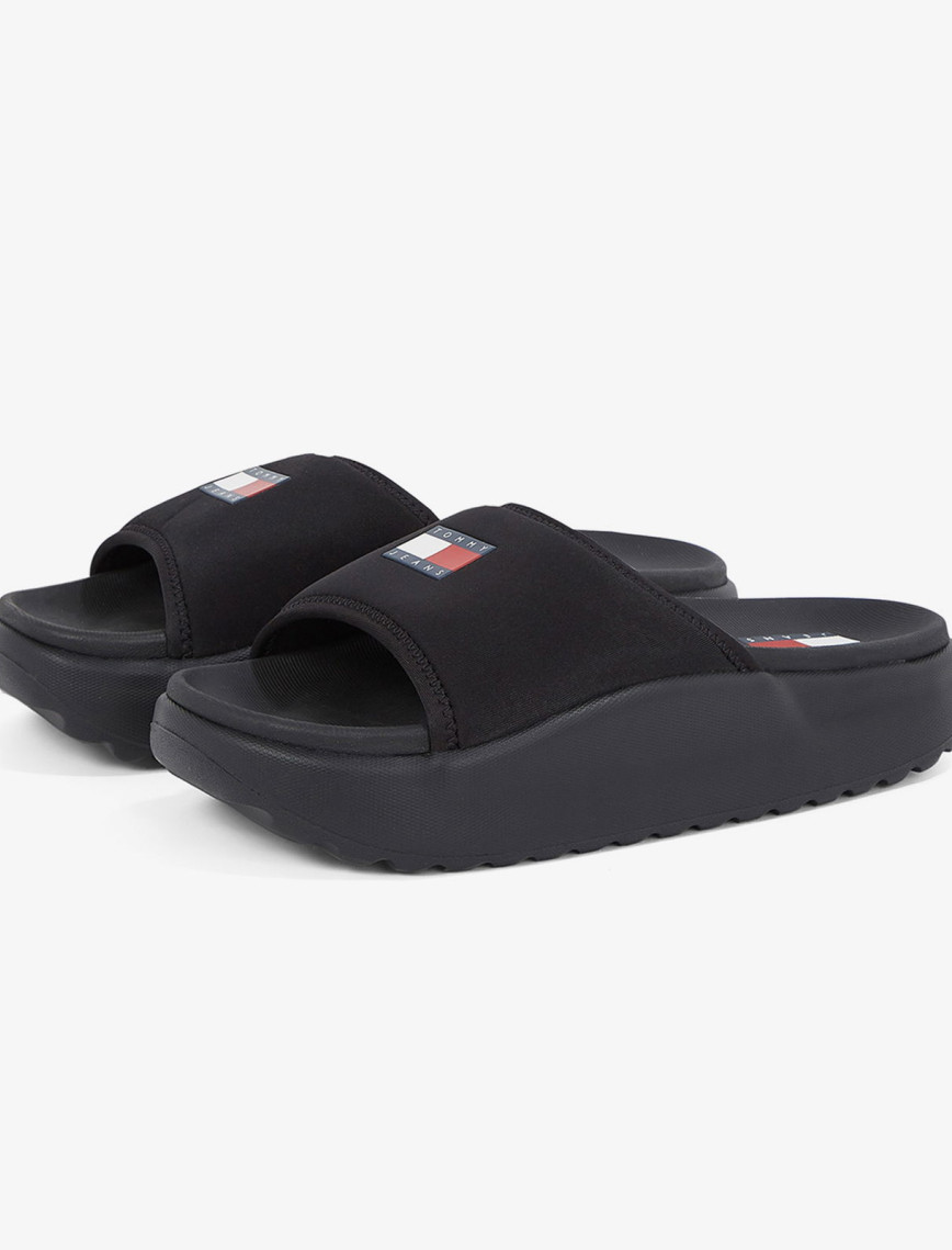 Tommy Hilfiger Comfy Pool Kadın Siyah Terlik Tommy Hilfiger Comfy Pool Kadın Siyah Terlik