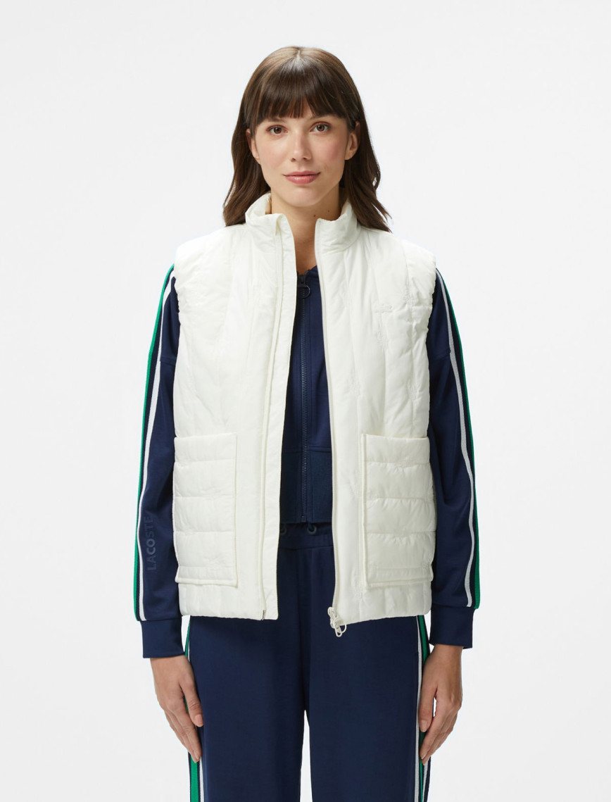 Lacoste Kadın Regular Fit Dik Yaka Kapitone Beyaz Yelek Lacoste Kadın Regular Fit Dik Yaka Kapitone Beyaz Yelek