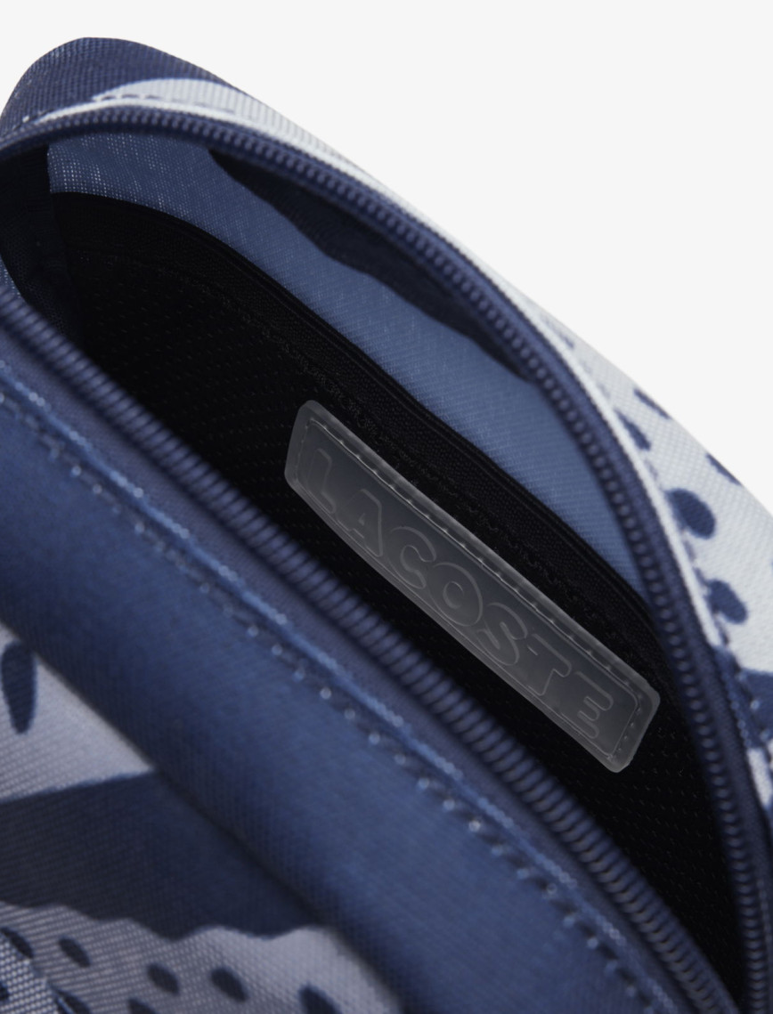 Lacoste Neocroc Unisex Baskılı Lacivert Postacı Çantası Lacoste Neocroc Unisex Baskılı Lacivert Postacı Çantası