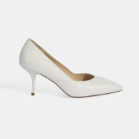Kadın Beyaz Deri Topuklu Klasik Ayakkabı Kadın Beyaz Deri Topuklu Klasik Ayakkabı