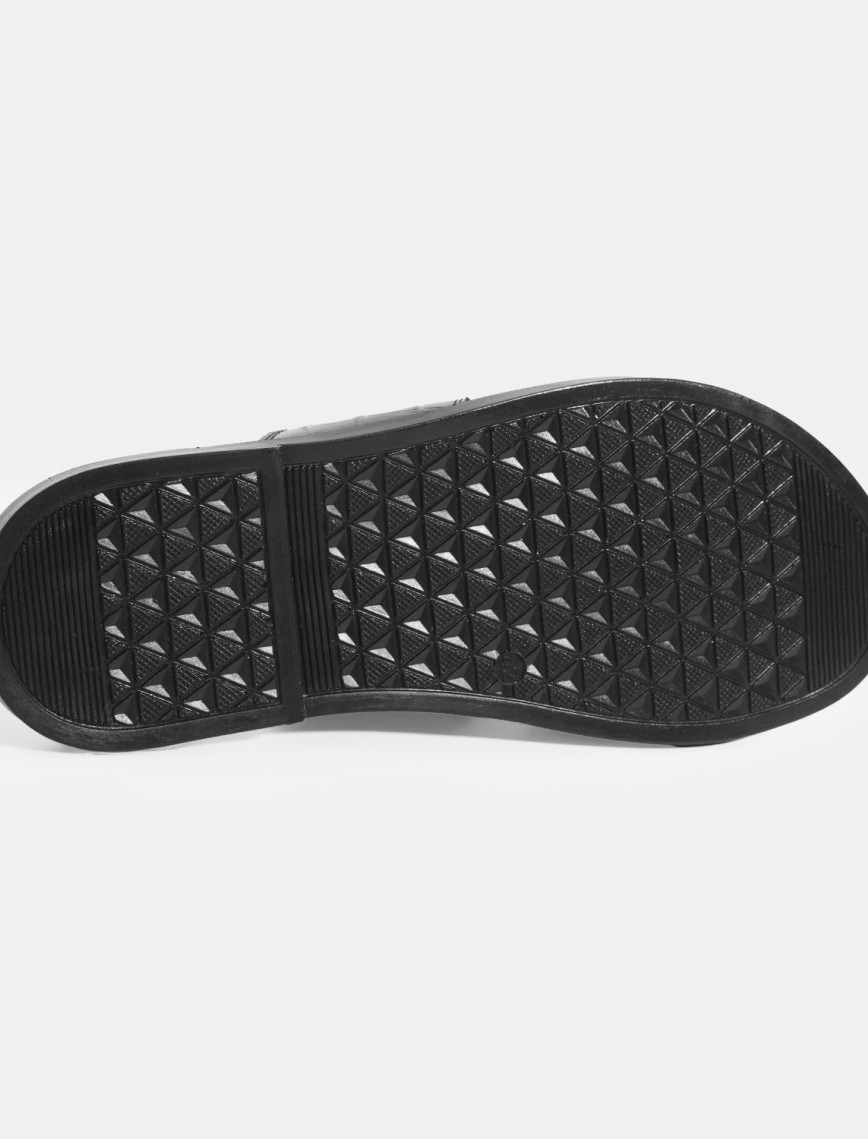 Erkek Siyah Kroko Desenli Deri Terlik Erkek Siyah Kroko Desenli Deri Terlik