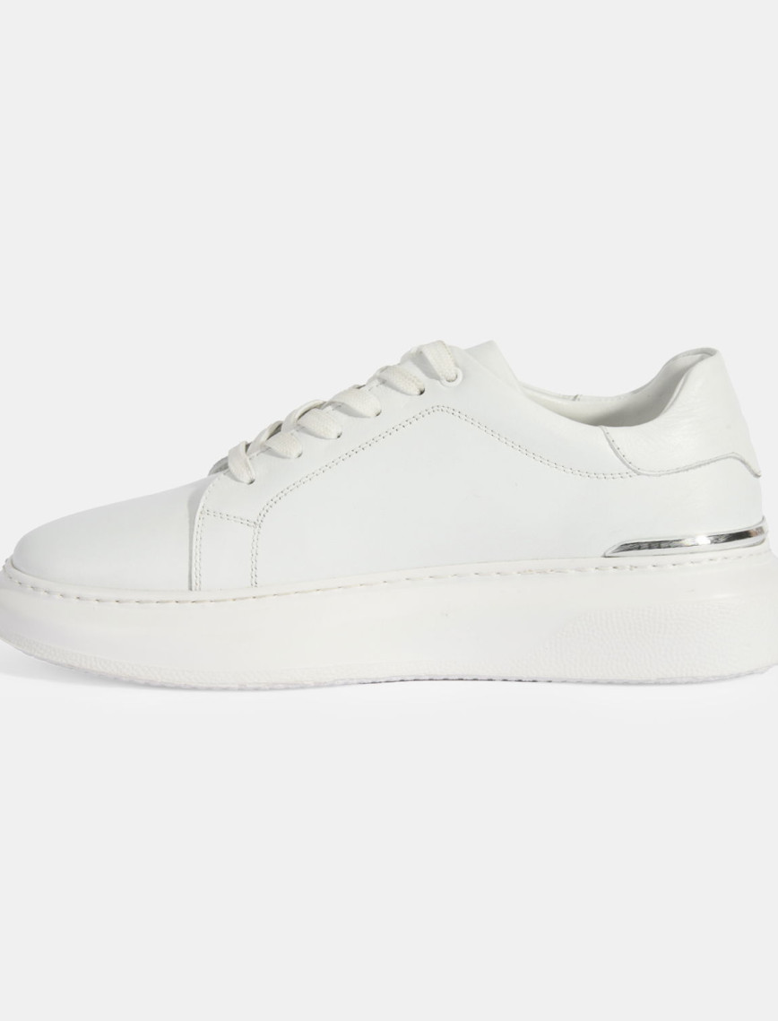 Erkek Beyaz Bağcıklı Deri Günlük Ayakkabı Erkek Beyaz Bağcıklı Deri Günlük Ayakkabı