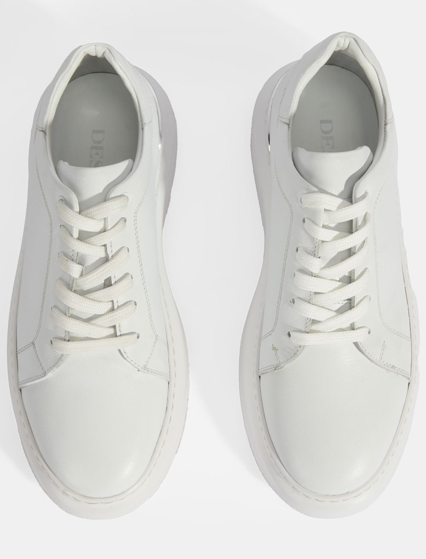 Erkek Beyaz Bağcıklı Deri Günlük Ayakkabı Erkek Beyaz Bağcıklı Deri Günlük Ayakkabı