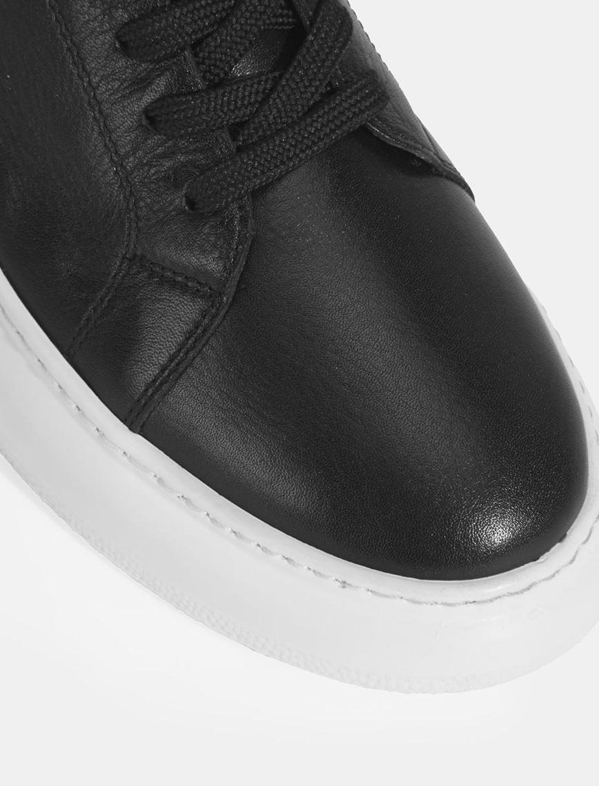 Erkek Siyah Bağcıklı Deri Günlük Ayakkabı Erkek Siyah Bağcıklı Deri Günlük Ayakkabı