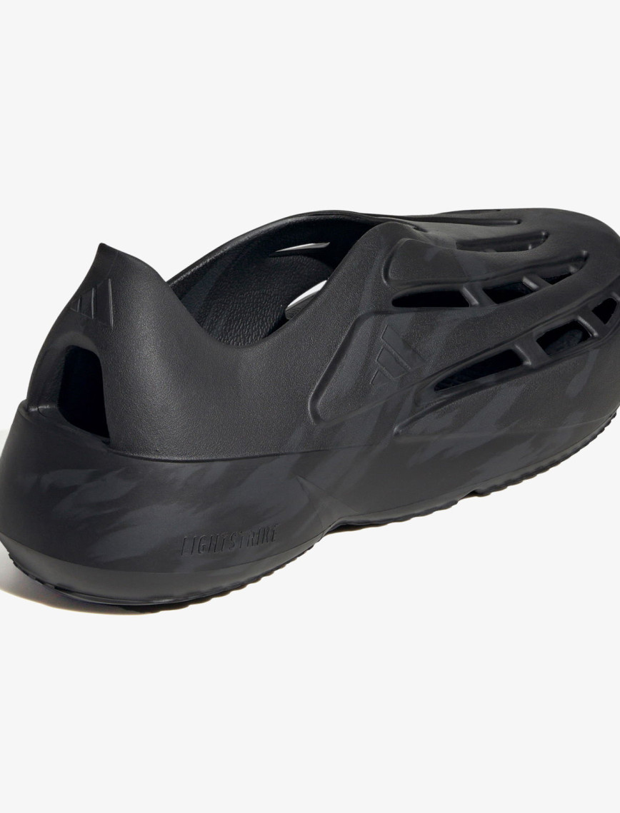 adidas Lightblaze Moc Erkek Siyah Terlik adidas Lightblaze Moc Erkek Siyah Terlik