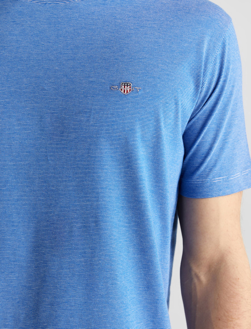 GANT Erkek Mavi Regular Fit Bisiklet Yaka Çizgili T-Shirt GANT Erkek Mavi Regular Fit Bisiklet Yaka Çizgili T-Shirt