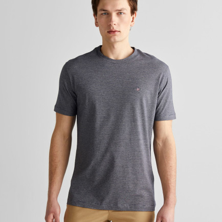 GANT Erkek Lacivert Regular Fit Bisiklet Yaka Çizgili T-Shirt GANT Erkek Lacivert Regular Fit Bisiklet Yaka Çizgili T-Shirt