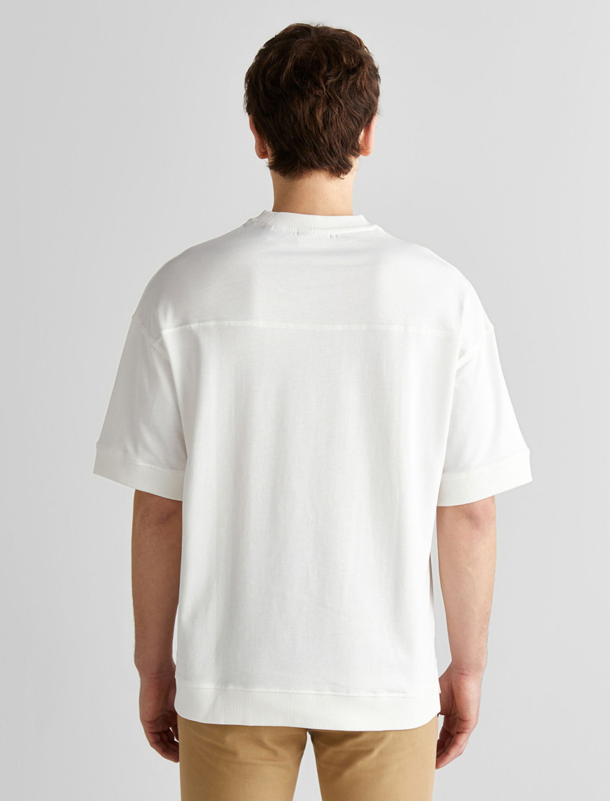 GANT Erkek Krem Orijinal Fit Bisiklet Yaka Logolu T-Shirt GANT Erkek Krem Orijinal Fit Bisiklet Yaka Logolu T-Shirt