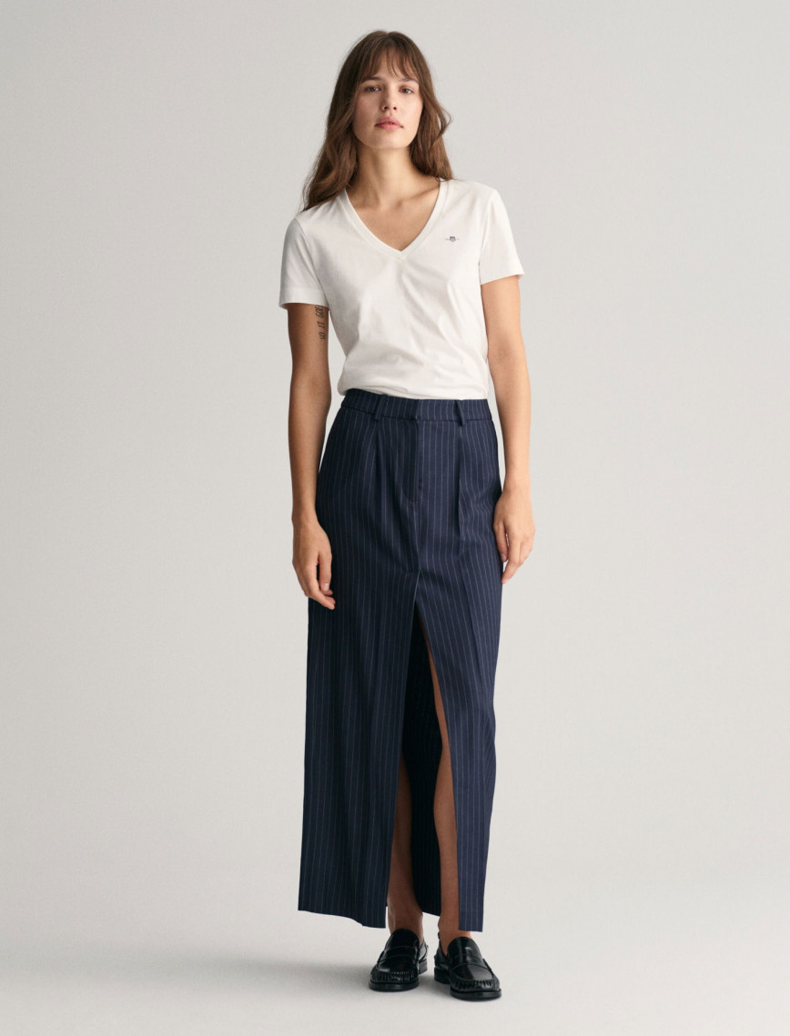 GANT Kadın Beyaz Regular Fit V Yaka T-Shirt GANT Kadın Beyaz Regular Fit V Yaka T-Shirt