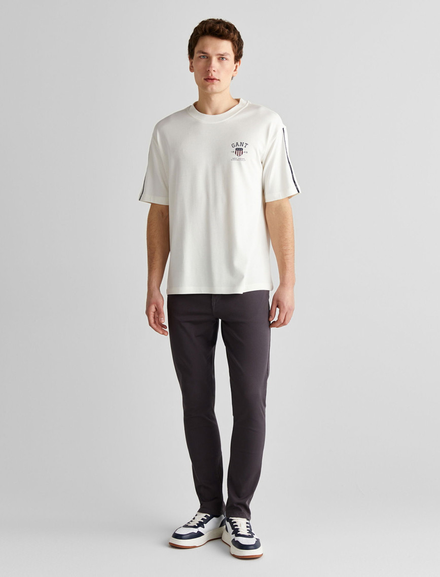 GANT Erkek Krem Relaxed Fit Bisiklet Yaka Logolu T-Shirt GANT Erkek Krem Relaxed Fit Bisiklet Yaka Logolu T-Shirt