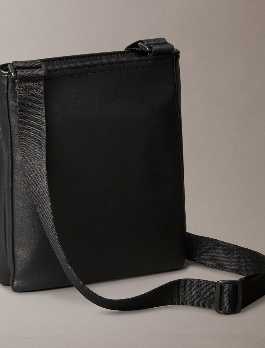 Calvin Klein Monologo Erkek Siyah El Çantası Calvin Klein Monologo Erkek Siyah El Çantası