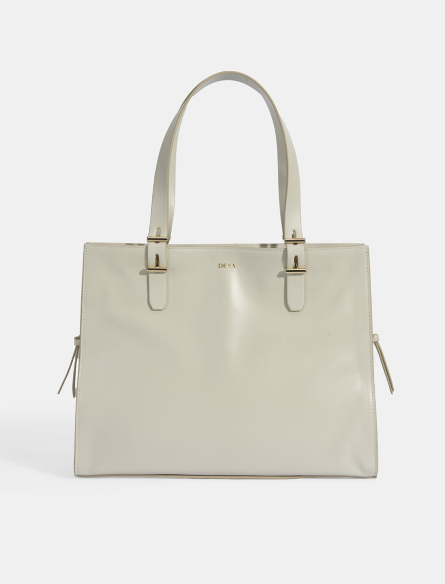 Kadın Beyaz Deri Omuz Çantası Kadın Beyaz Deri Omuz Çantası