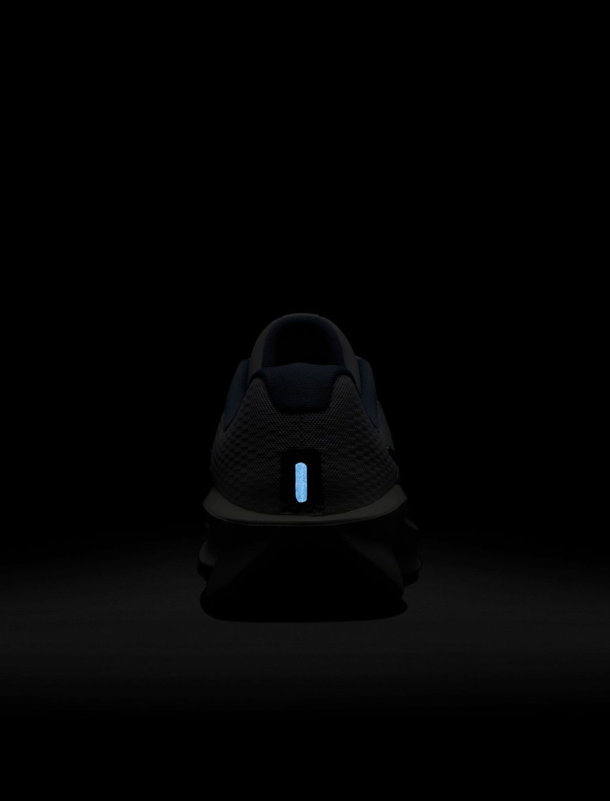 Nike Sportswear Chill Knit Kadın Siyah T-Shirt Nike Sportswear Chill Knit Kadın Siyah T-Shirt