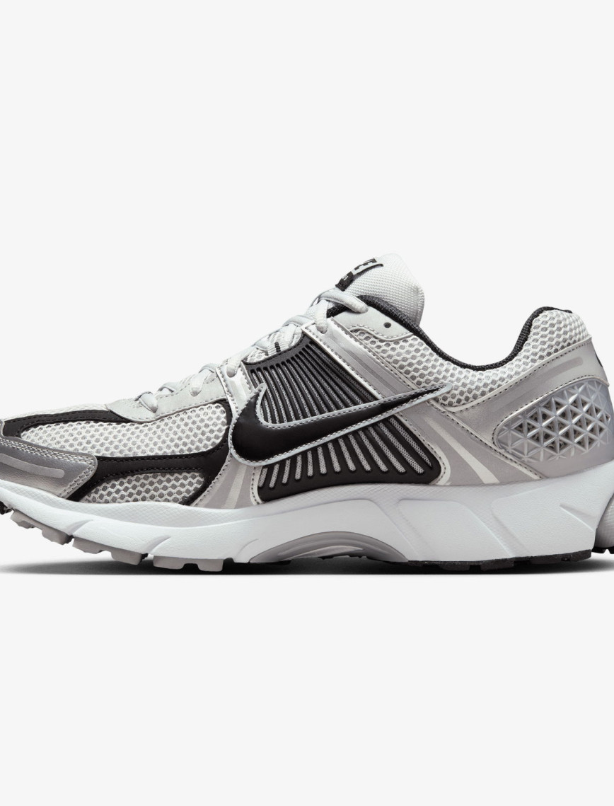 Nike Zoom Vomero 5 Erkek Gri Spor Ayakkabı Nike Zoom Vomero 5 Erkek Gri Spor Ayakkabı