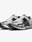 Nike Zoom Vomero 5 Erkek Gri Spor Ayakkabı Nike Zoom Vomero 5 Erkek Gri Spor Ayakkabı