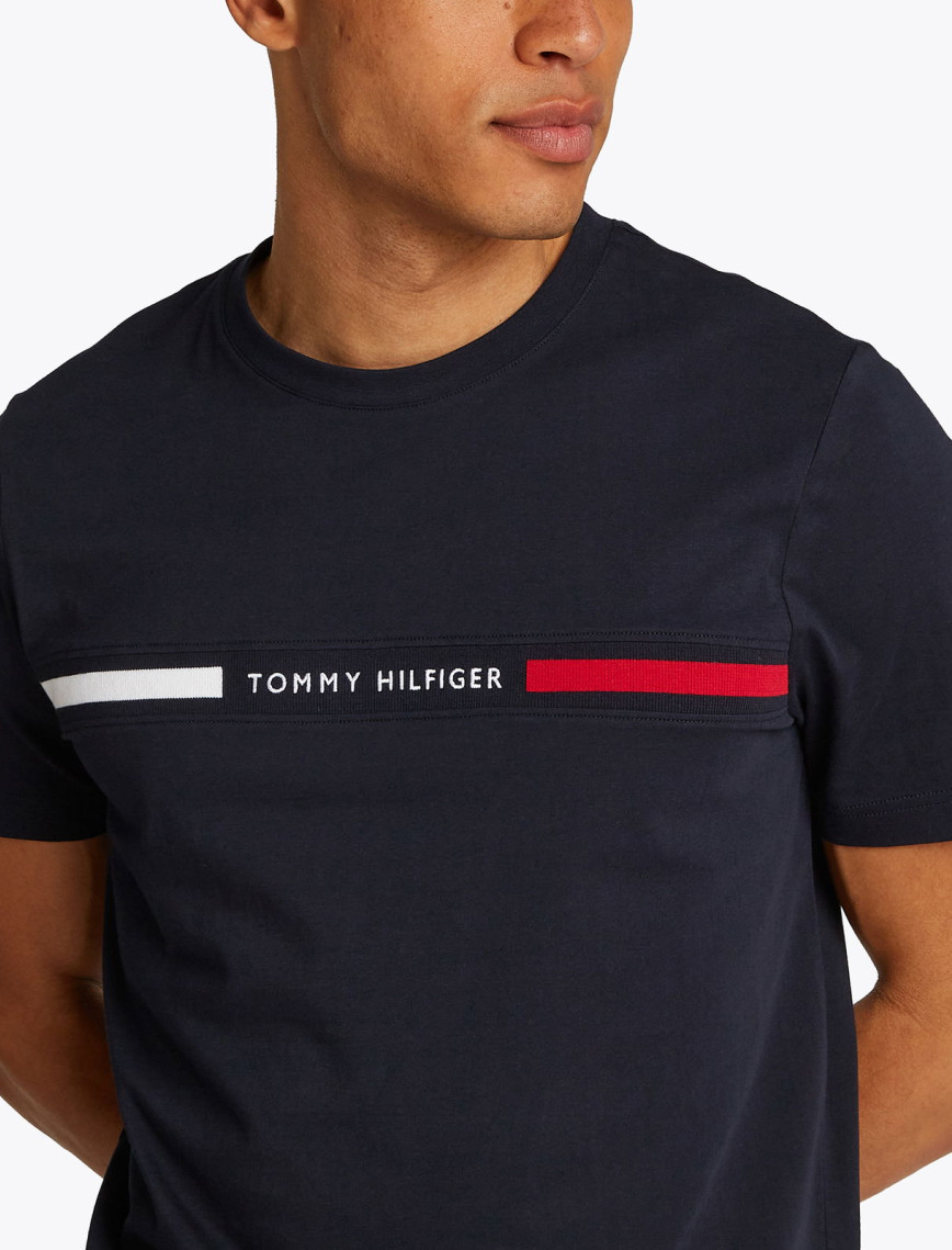 Tommy Hilfiger Chest Insert Erkek Mavi T-Shirt Tommy Hilfiger Chest Insert Erkek Mavi T-Shirt
