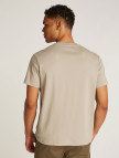 Calvin Klein Embossed Logo Erkek Bej T-Shirt Calvin Klein Embossed Logo Erkek Bej T-Shirt