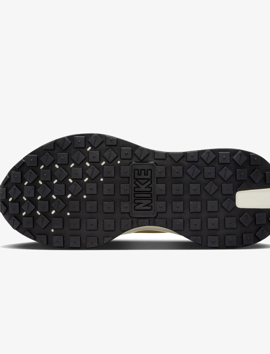 Nike Phoenix Waffle Kadın Bej Spor Ayakkabı Nike Phoenix Waffle Kadın Bej Spor Ayakkabı