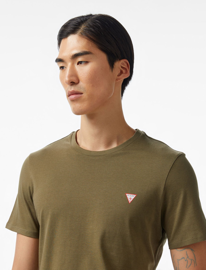 Guess Cnre Mid Organiceam 180 Erkek Yeşil T-Shirt Guess Cnre Mid Organiceam 180 Erkek Yeşil T-Shirt