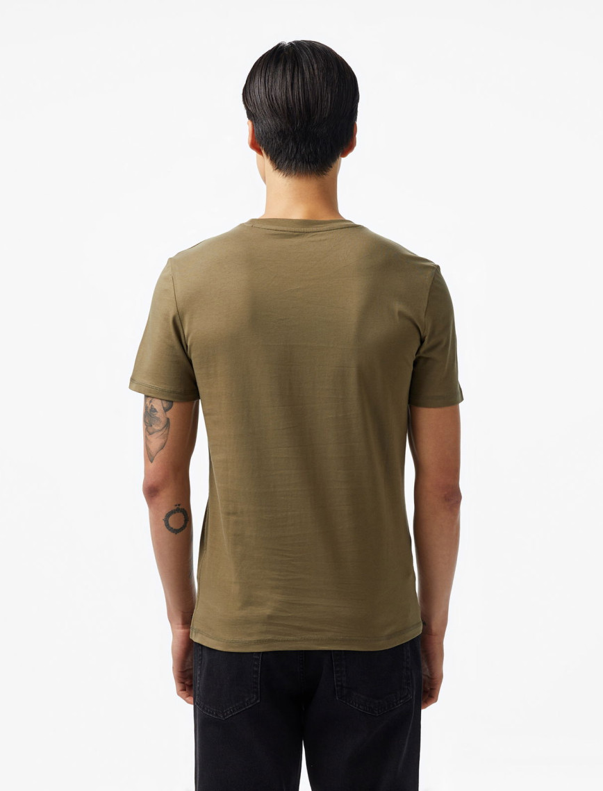 Guess Aidy Mid Organic Stream 180 Erkek Yeşil T-Shirt Guess Aidy Mid Organic Stream 180 Erkek Yeşil T-Shirt