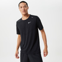 Nike Dri-Fit Rise 365 Erkek Siyah T-Shirt Nike Dri-Fit Rise 365 Erkek Siyah T-Shirt