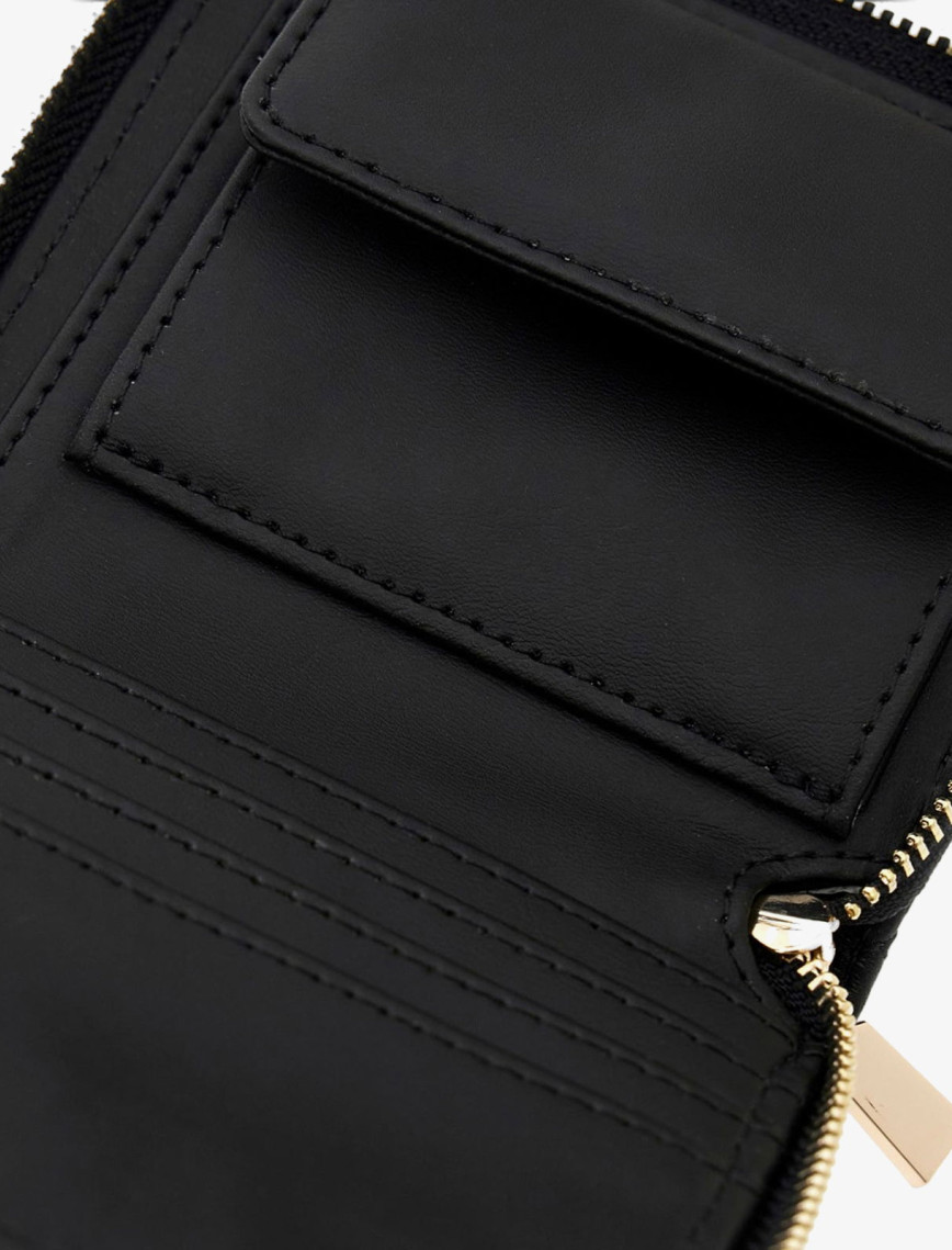 Guess Eco Carly Small Eco Rianee Small Zip Aroud Kadın Siyah Cüzdan Guess Eco Carly Small Eco Rianee Small Zip Aroud Kadın Siyah Cüzdan