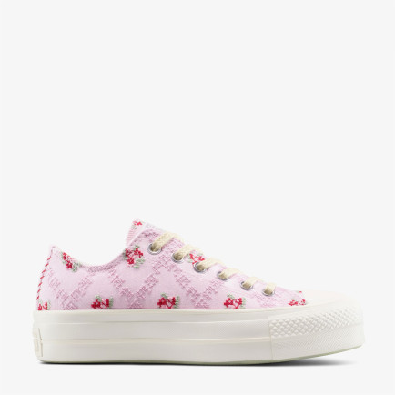 Converse Chuck Taylor All Star Lift Rose Cross Stitch Kadın Pembe Platform Sneaker Converse Chuck Taylor All Star Lift Rose Cross Stitch Kadın Pembe Platform Sneaker