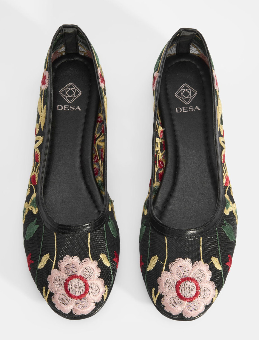 Kadın Siyah Nakış İşleme Detaylı Fileli Babet Kadın Siyah Nakış İşleme Detaylı Fileli Babet