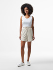Nautica Kadın Krem Regular Fit Şort Nautica Kadın Krem Regular Fit Şort