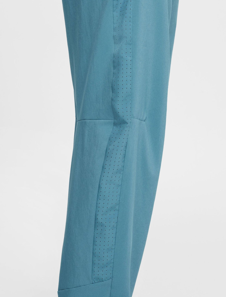 Nike Dri-Fit Multi Essential Çocuk Mavi Eşofman Altı Nike Dri-Fit Multi Essential Çocuk Mavi Eşofman Altı