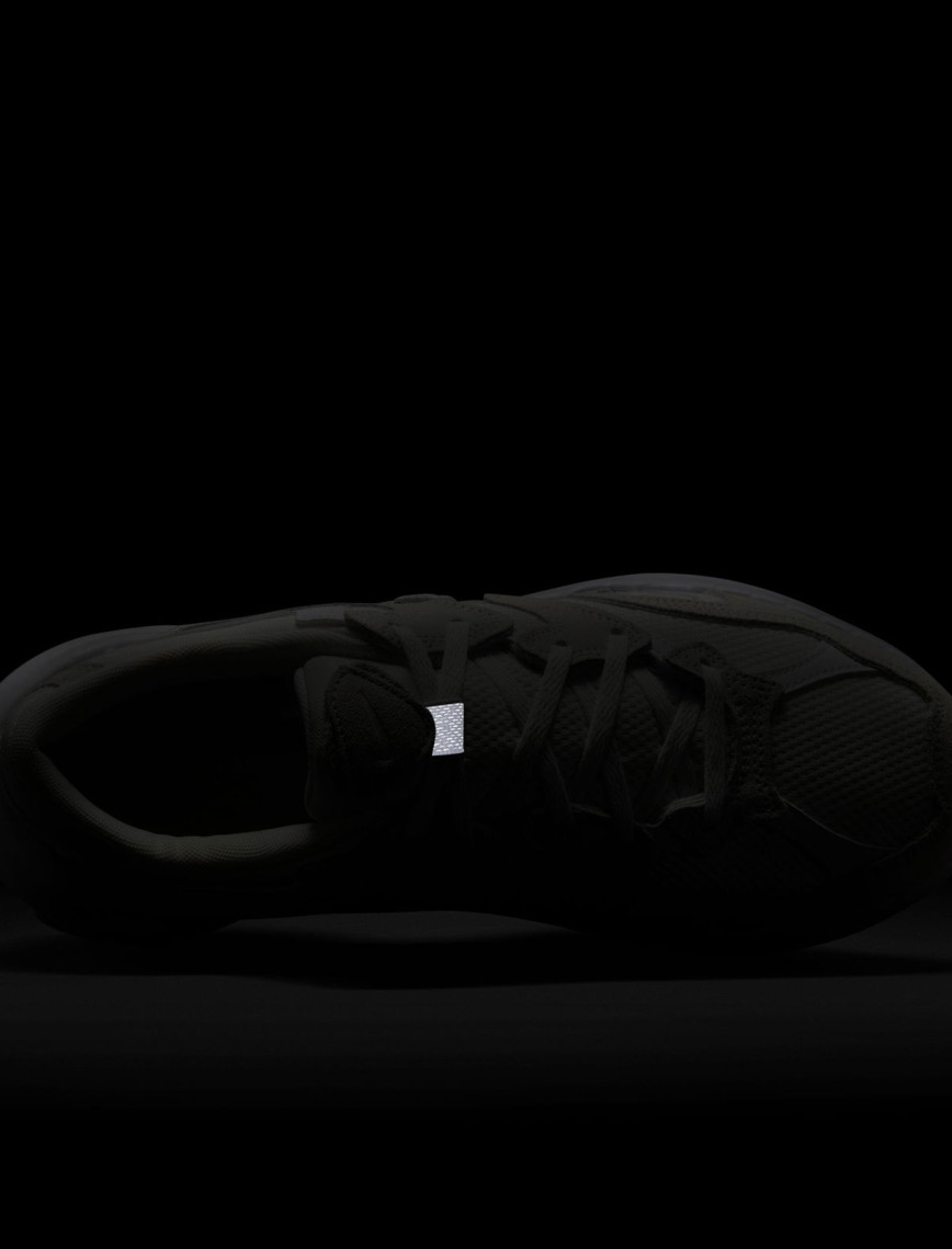 Nike AL8 Kadın Beyaz Spor Ayakkabı Nike AL8 Kadın Beyaz Spor Ayakkabı